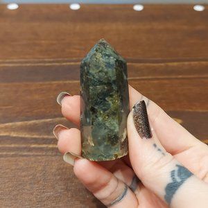 2/$10 Prehnite Tower - Scratch & Dent - Short Tower